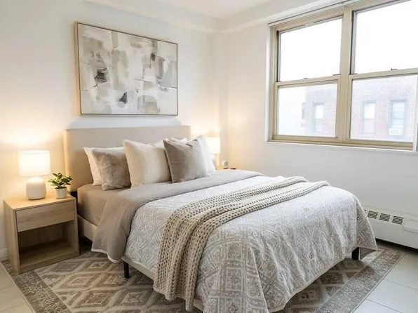 81-81 56th Ave #4O, Elmhurst, NY 11373