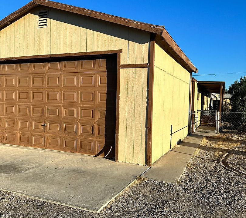 1st image of 1885 Monterey Dr