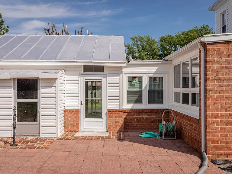 71 Judy Ln — Photo 22