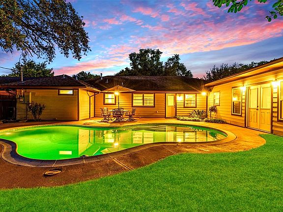 5th image of 2519 Willowby Dr