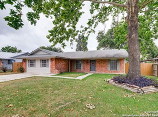 8239 Creekline Dr, San Antonio, TX 78251