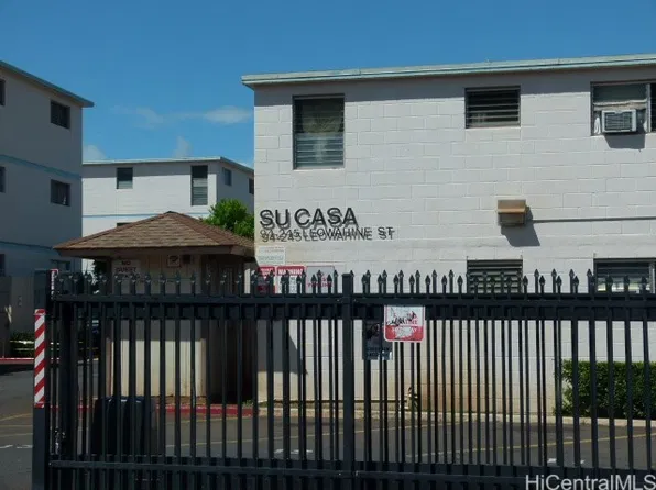94-245 Leowahine St #106, Waipahu, HI 96797