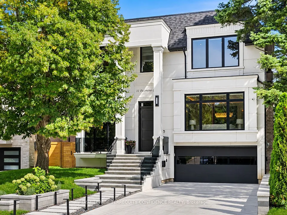 31 Palomino Cres