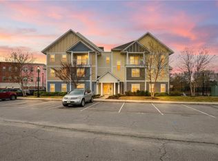 1016 Thoroughgood Way APT 104, Chesapeake, VA 23324