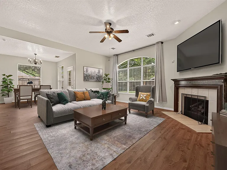 11218 Timbertree Ln — Photo 14