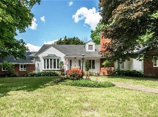 1175 Glamorgan St, Alliance, OH 44601