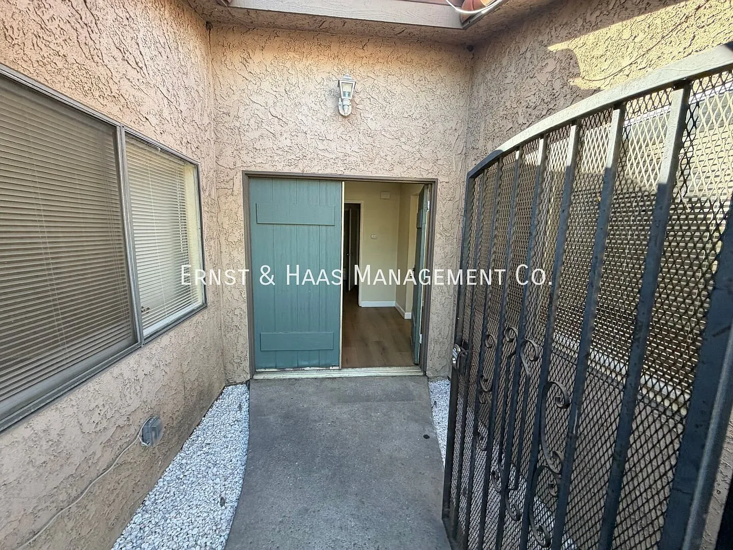 1170 E South St — Photo 2