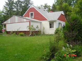 2695 Traver Blvd, Ann Arbor, MI 48105