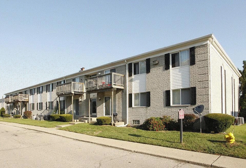 Waynewood Apartments 6737 N Wayne Rd Westland MI Zillow