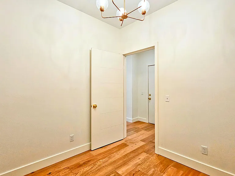 131 Main St #2A-2 — Photo 12