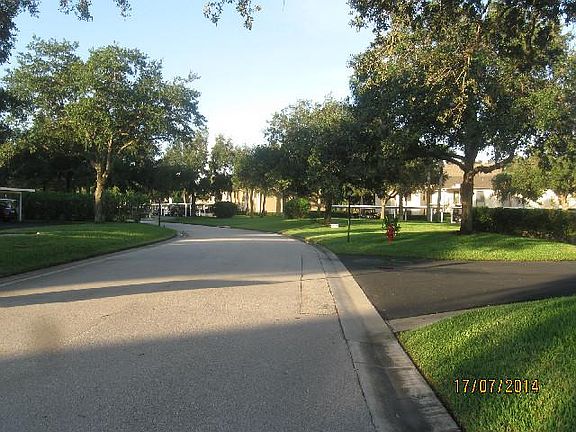 5th image of 15 Plantation Dr APT 105