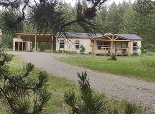 523 Herrmann Lake Rd, Sagle, ID 83860