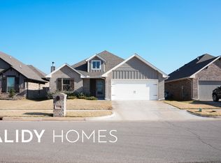 12200 Ava Grace Ln, Yukon, OK 73099