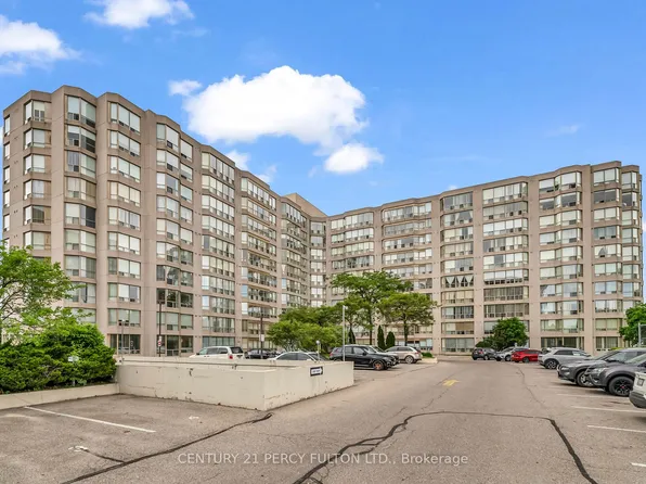 309 Major Mackenzie Dr, Richmond Hill, ON L4C 9V5