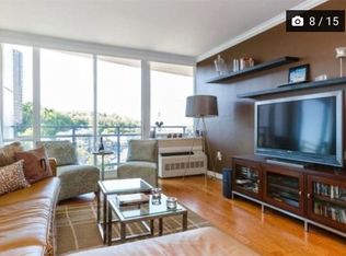 235 Old River Rd, Edgewater, NJ 07020