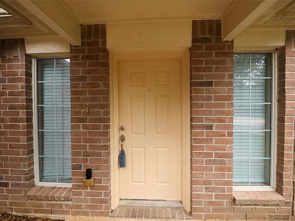 3rd image of 18826 Driftwood Springs Dr