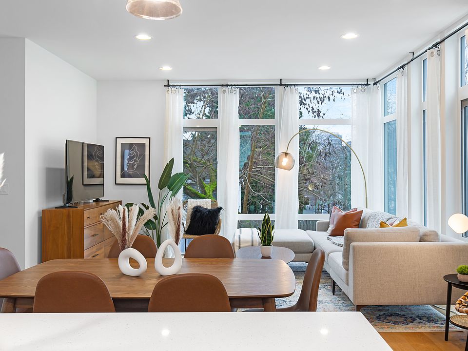1st image of 205 16th Ave #B