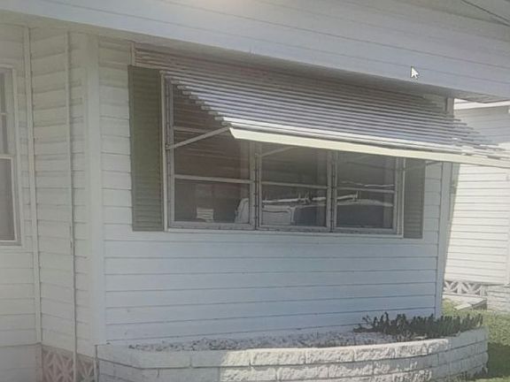 2nd image of 203 48th Ave W #318