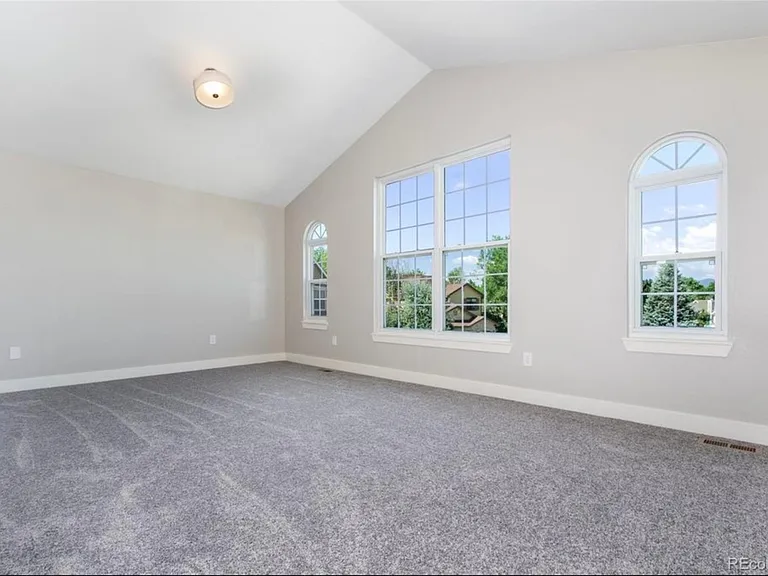 2505 Spring Hill Ct — Photo 13