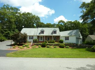 79 Sentinel Hill Rd, Attleboro, MA 02703