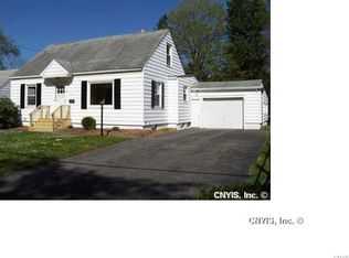 120 Edden Ln, North Syracuse, NY