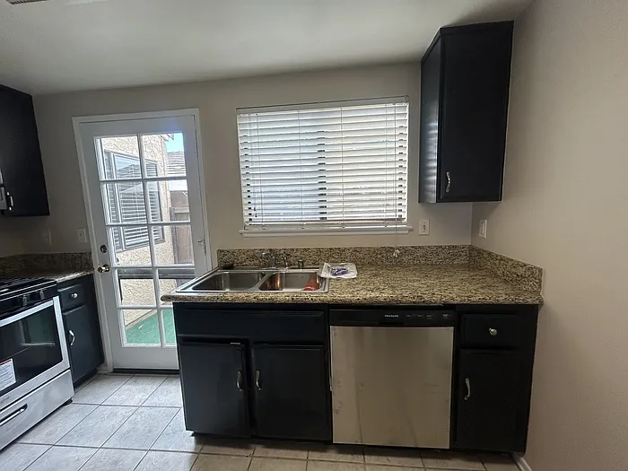 27789 Cloud Dance Ct — Photo 12