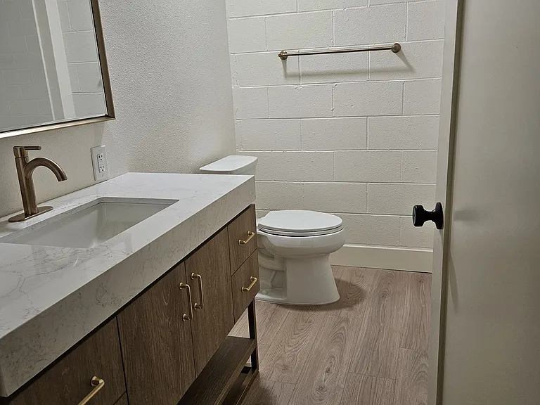 3657 Broadmoor Blvd #ADU — Photo 16