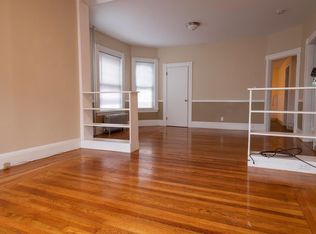 11 Conant St #1, Salem, MA 01970