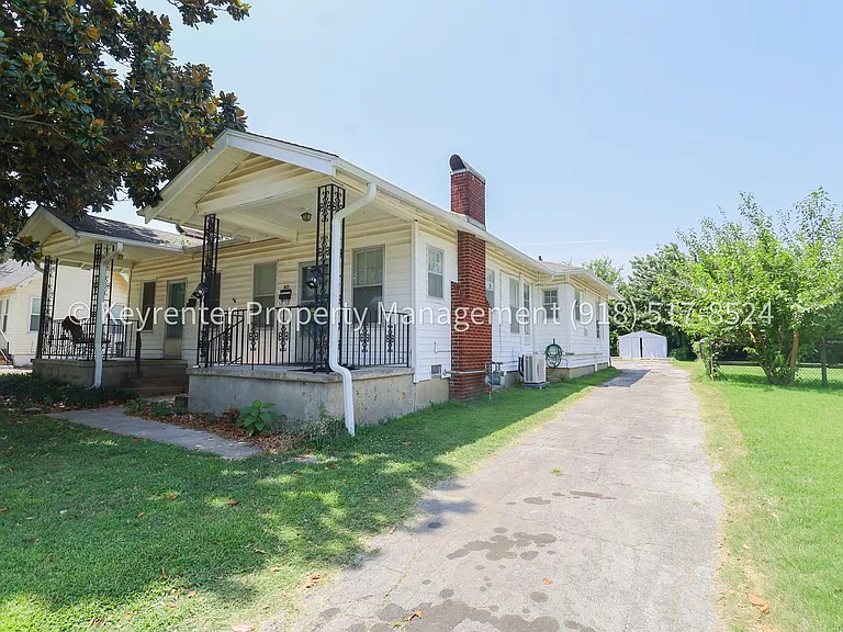 1622 S Indianapolis Ave — Photo 3