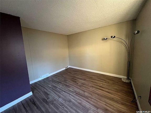 5th image of 416 King St