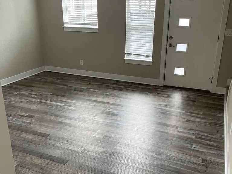1602 Garfield Ave #4 — Photo 3