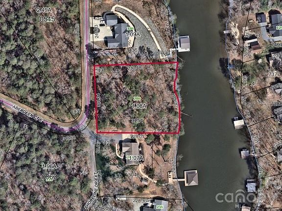 2nd image of 286 Aberdeen Ct E #43