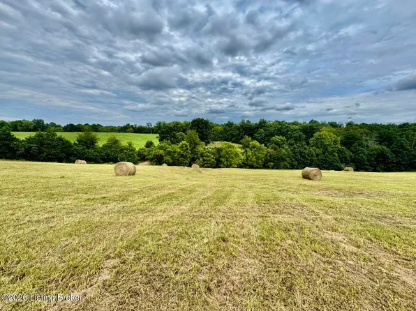1070-8 Logan Rd, Gravel Switch, KY 40328