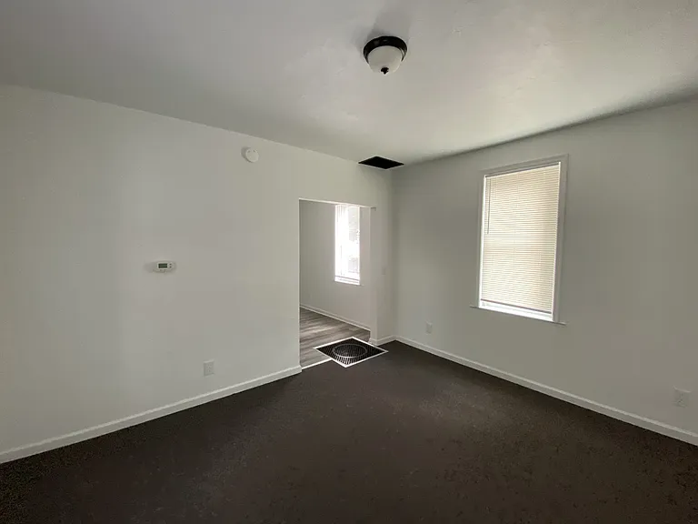 124 Cedar St — Photo 5