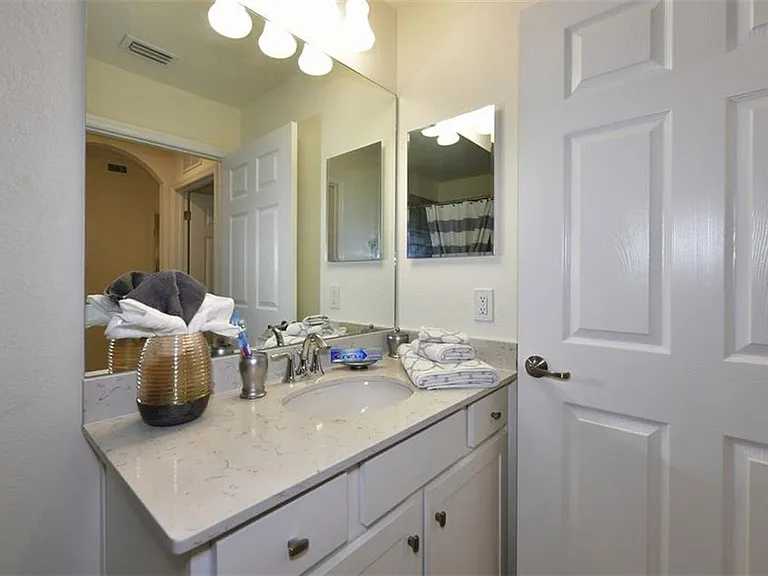 17520 Gawthrop Dr #203 — Photo 25