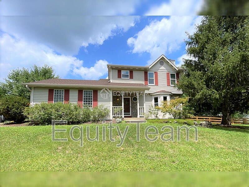 1st image of 9400 White Pine Dr