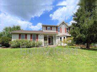 9400 White Pine Dr, Loveland, OH 45140