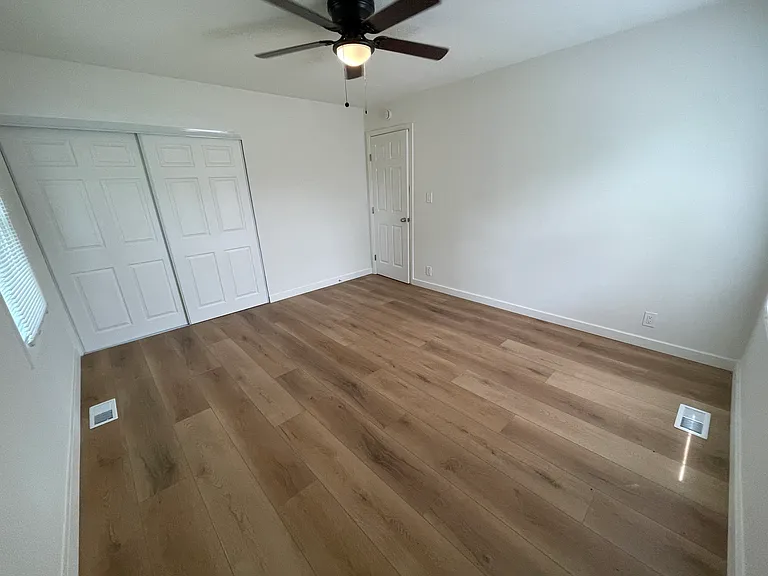9306 Lewis Ave — Photo 16