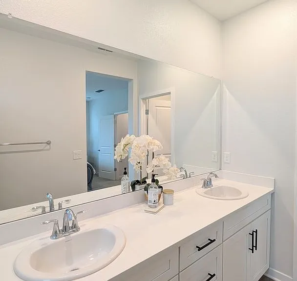 5301 E Commerce Way #67104 — Photo 22