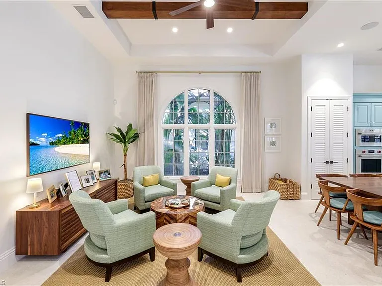 2904 Tiburon Blvd E — Photo 12
