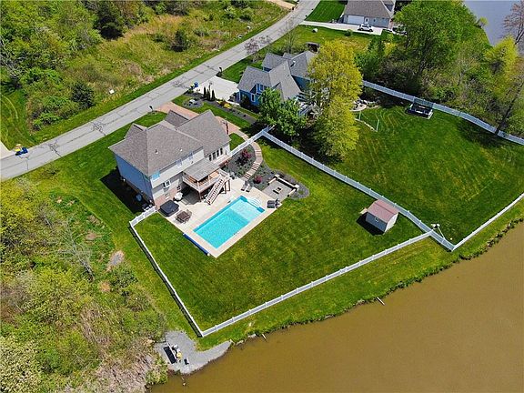 4th image of 165 Cambridge Way