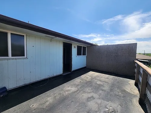 723 Fraser St — Photo 14