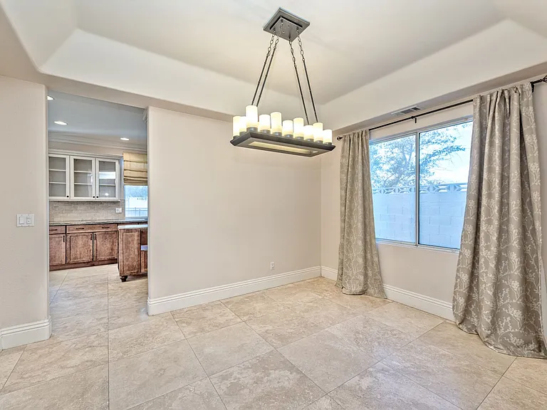 2175 Fountain Springs Dr — Photo 8