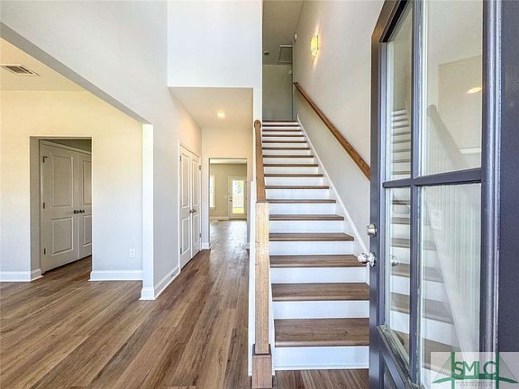 2nd image of 137 Holland Drive NE