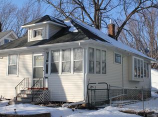 875 Armstrong Ave, Saint Paul, MN 55102