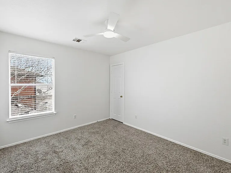 332 Wetzel — Photo 15