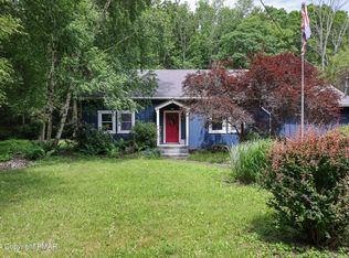 5190 Route 447, Canadensis, PA 18325