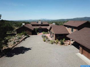 22 Six Shooter Dr, Silver City, NM 88061