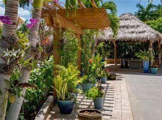 13621 Snapper LN, NAPLES, FL 34114