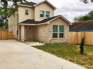 4006 Brundrette St, Dallas, TX 75212